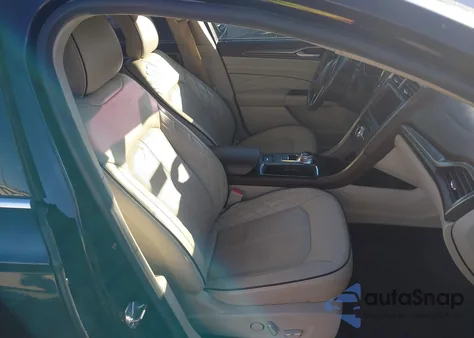 2017 Ford Fusion Platinum из США, поврежденный, VIN 3FA6P0K98HR105551